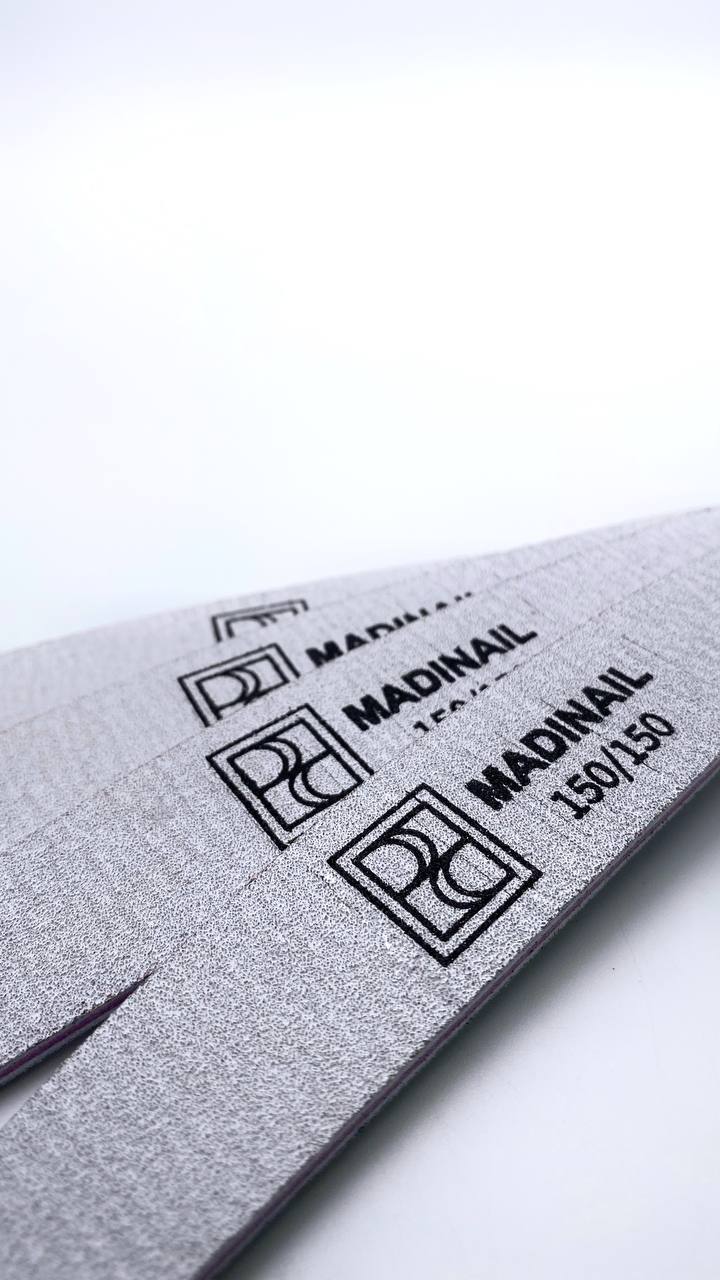 картинка Пилка-лодочка 150/150  от магазина MADINAIL 