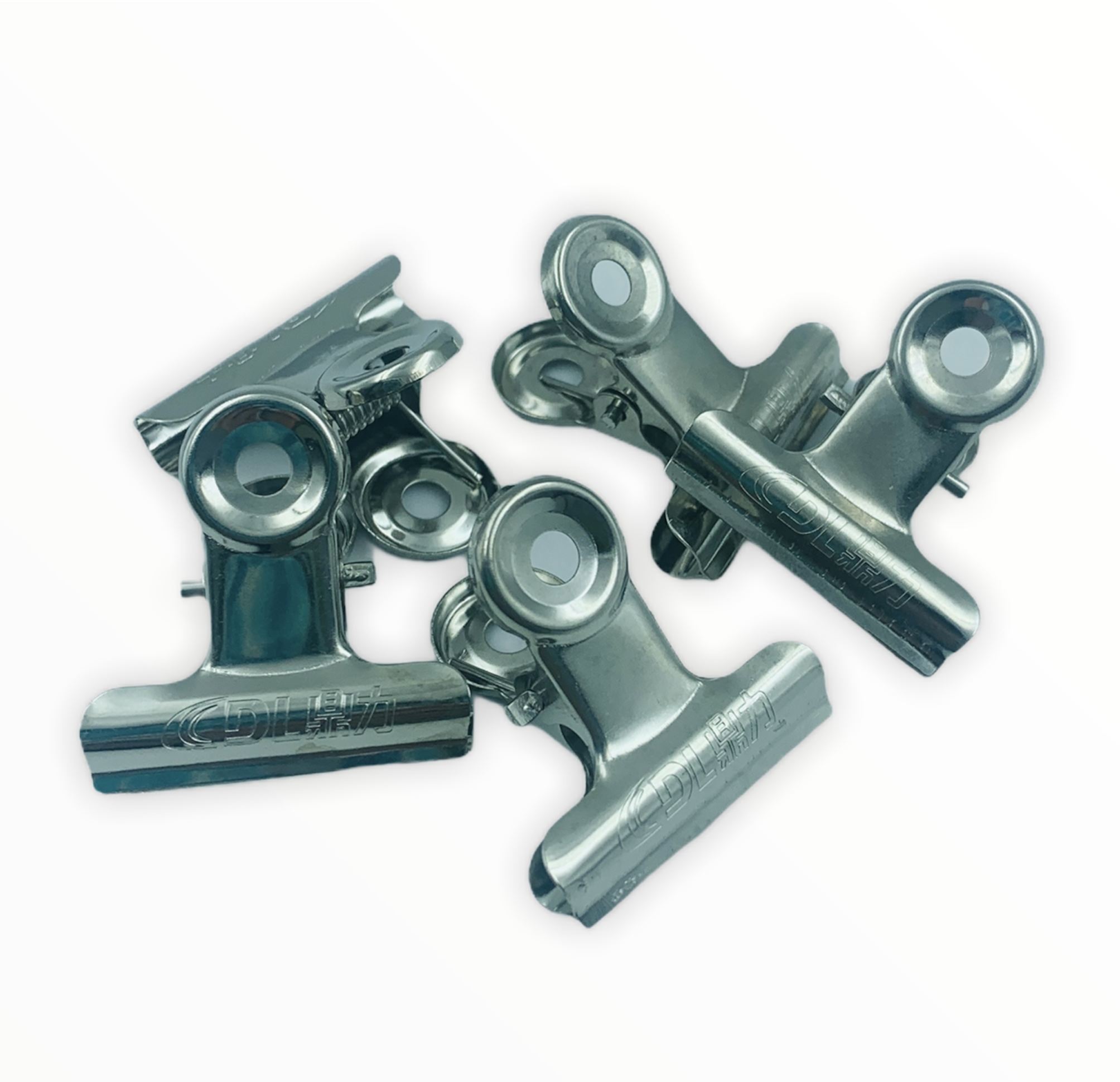 картинка Зажим металлический 31 мм от магазина MADINAIL 