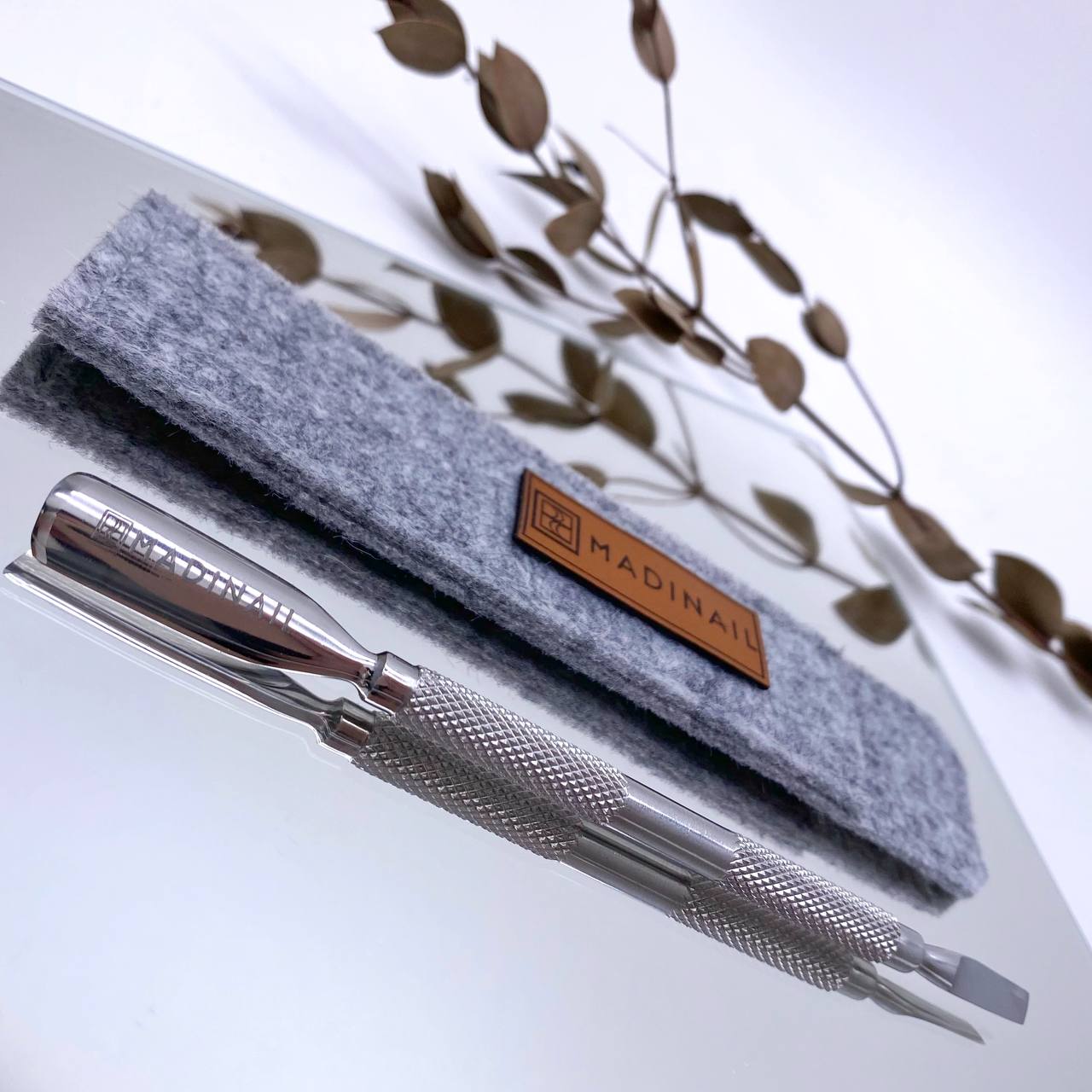 картинка Пушер от магазина MADINAIL 